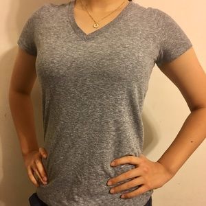Basic heather grey short sleeve v neck tee